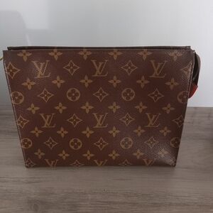 Louis Vuitton Toiletry Pouch 26 Plus Dust Bag